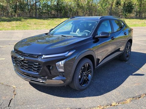 New 2026 Chevrolet Trax ACTIV w/ Driver Confidence Package image 5