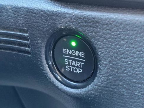 Certified 2019 Ford Ranger Lariat w/ Equipment Group 501A Mid image 34