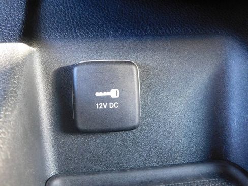 Used 2019 Dodge Durango Citadel w/ Technology Group AWD/4WD image 17