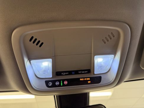 Used 2020 Chevrolet Malibu LS image 26