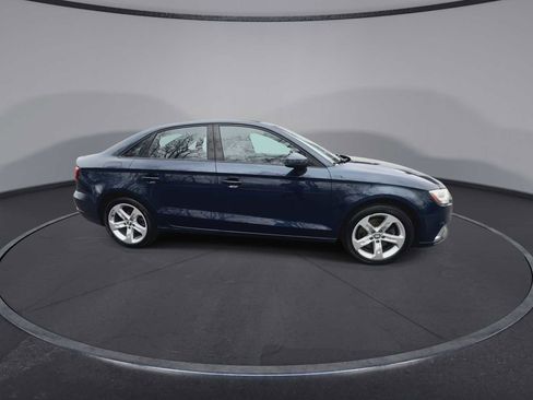 Used 2018 Audi A3 2.0T Premium image 9