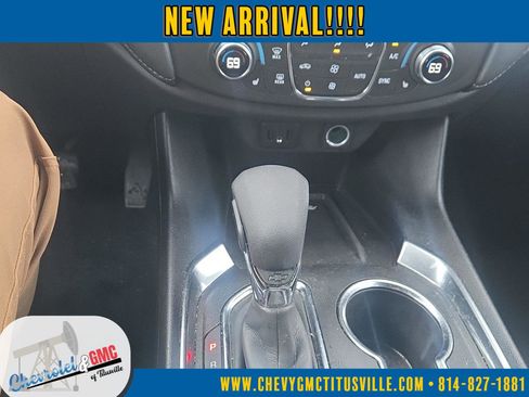 Used 2023 Chevrolet Traverse LT image 20