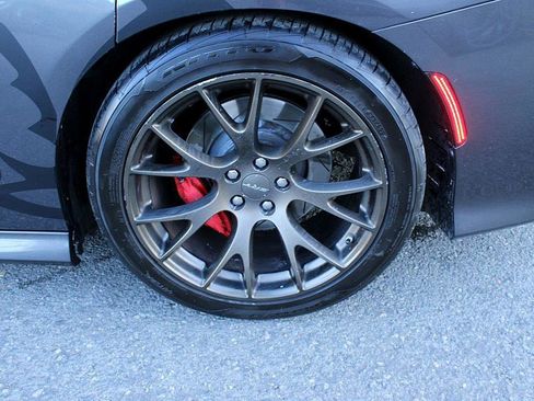 Used 2016 Dodge Charger SRT Hellcat w/ Harman/Kardon Audio Group image 9