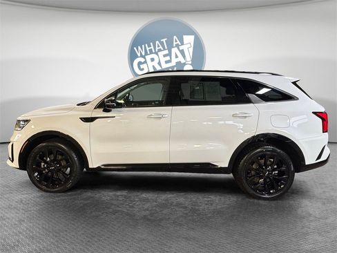 Certified 2023 Kia Sorento SX image 7