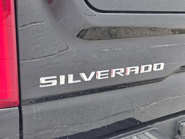 Used 2025 Chevrolet Silverado 1500 High Country w/ Technology Package AWD/4WD image 6