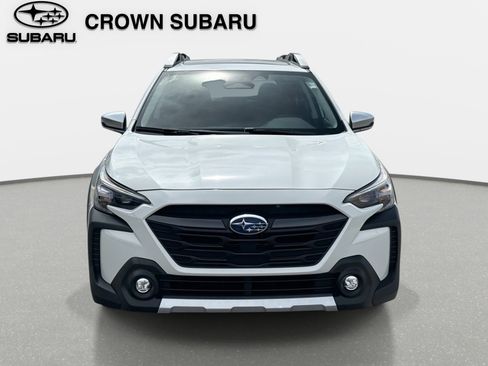 Certified 2025 Subaru Outback Touring w/ Tech Package 2 image 9