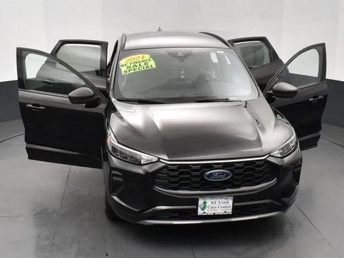 Used 2024 Ford Escape ST-Line FWD image 10