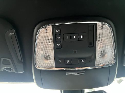 Used 2022 Dodge Charger Scat Pack image 24