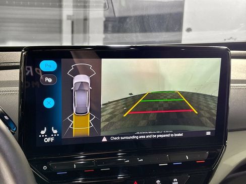 Certified 2023 Volkswagen ID.4 Pro S Plus AWD/4WD image 18