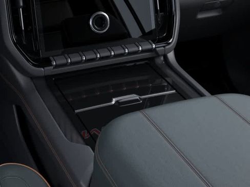 New 2026 GMC Yukon XL AT4 AWD/4WD image 23