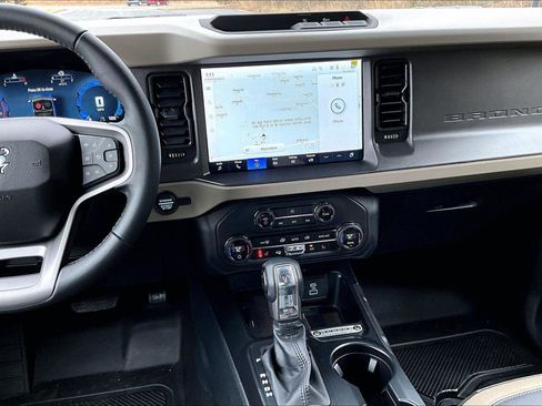 New 2025 Ford Bronco Big Bend image 7