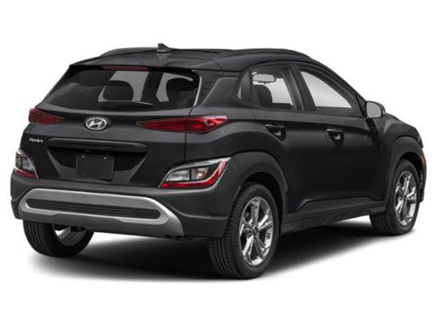 Used 2022 Hyundai Kona SEL image 2