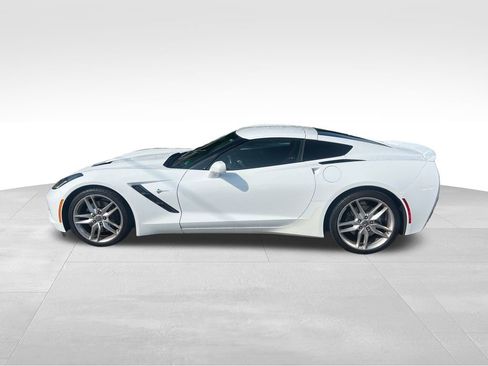 Used 2016 Chevrolet Corvette Stingray Coupe w/ 2LT Preferred Equipment Group image 3