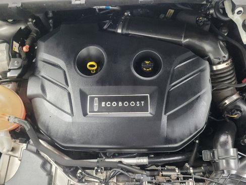 Used 2017 Lincoln MKC Select image 30