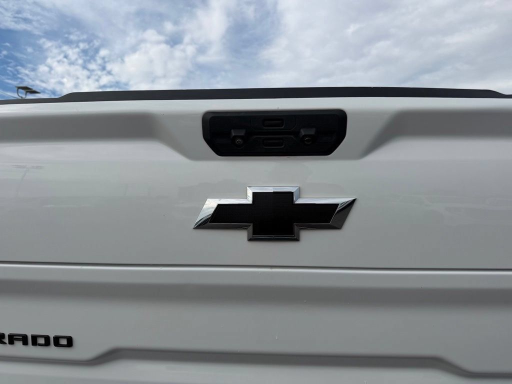 Used 2023 Chevrolet Silverado 1500 RST w/ RST All Star Premium Package AWD/4WD image 18