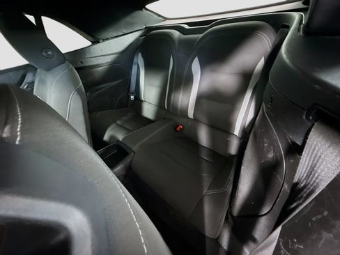 Used 2020 Chevrolet Camaro LT RWD image 21