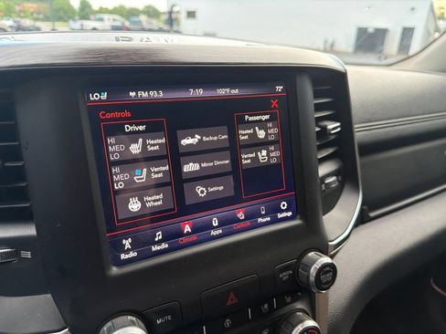 Used 2019 RAM 1500 Laramie AWD/4WD image 20