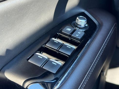 Used 2025 MAZDA CX-5 Signature image 21