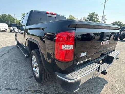 Certified 2015 GMC Sierra 1500 SLT w/ SLT Crew Cab Value Package AWD/4WD image 3