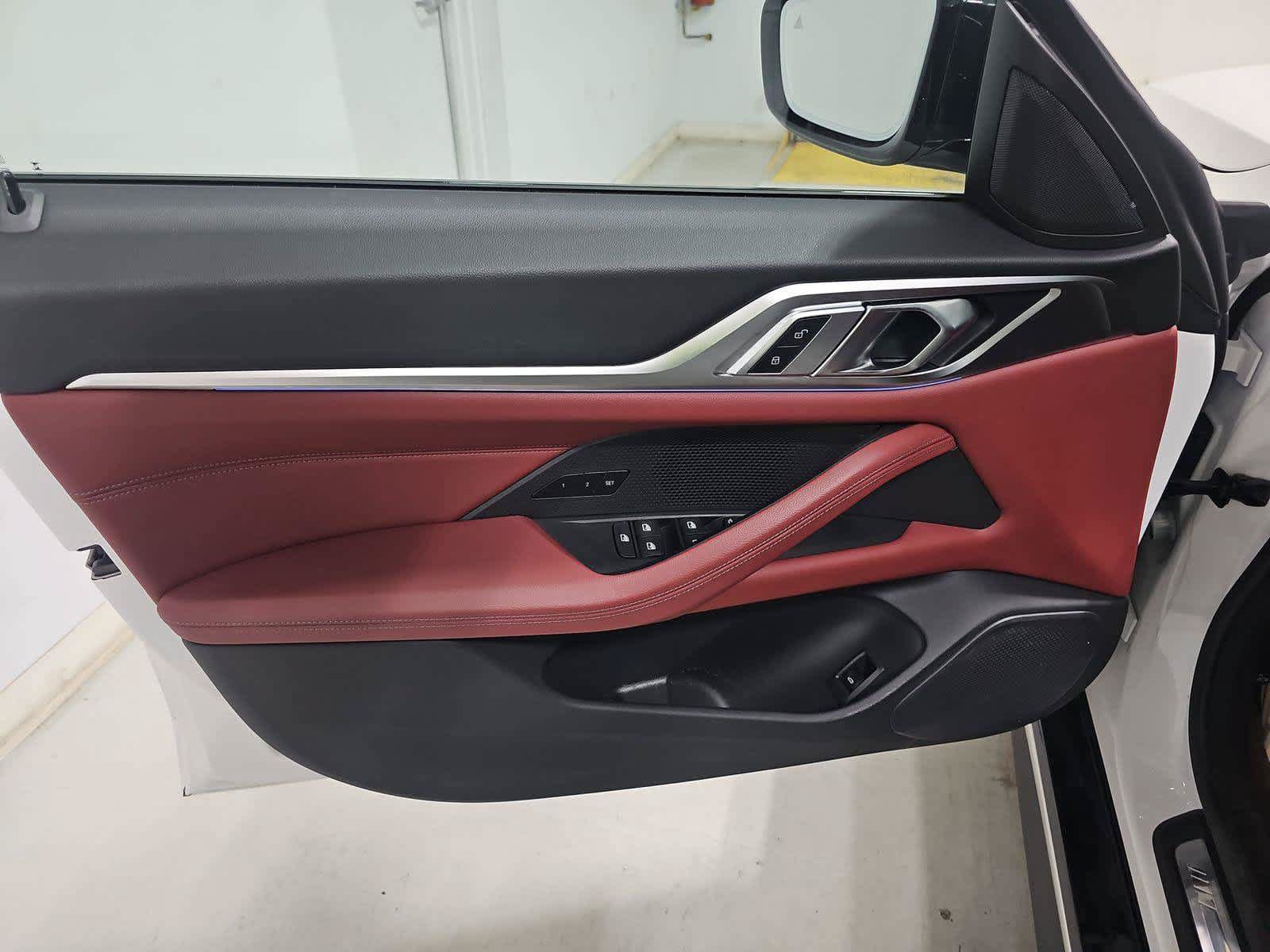 Used 2023 BMW i4 eDrive40 w/ M Sport Package RWD image 9