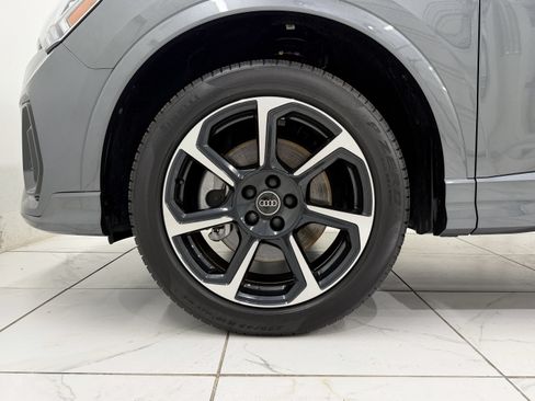 Used 2025 Audi Q3 2.0T Premium Plus AWD/4WD image 16