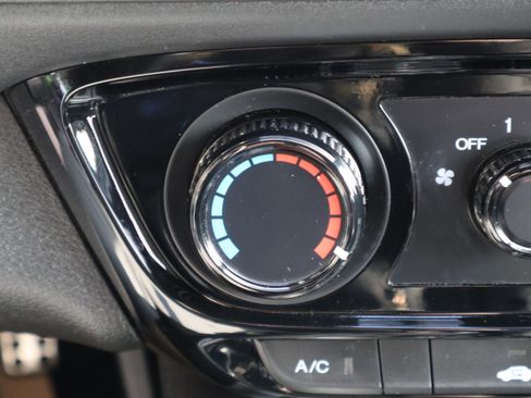 Used 2022 Honda HR-V Sport image 27