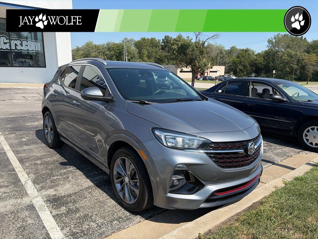 Used 2020 Buick Encore GX Select w/ Experience Buick Package FWD image 3