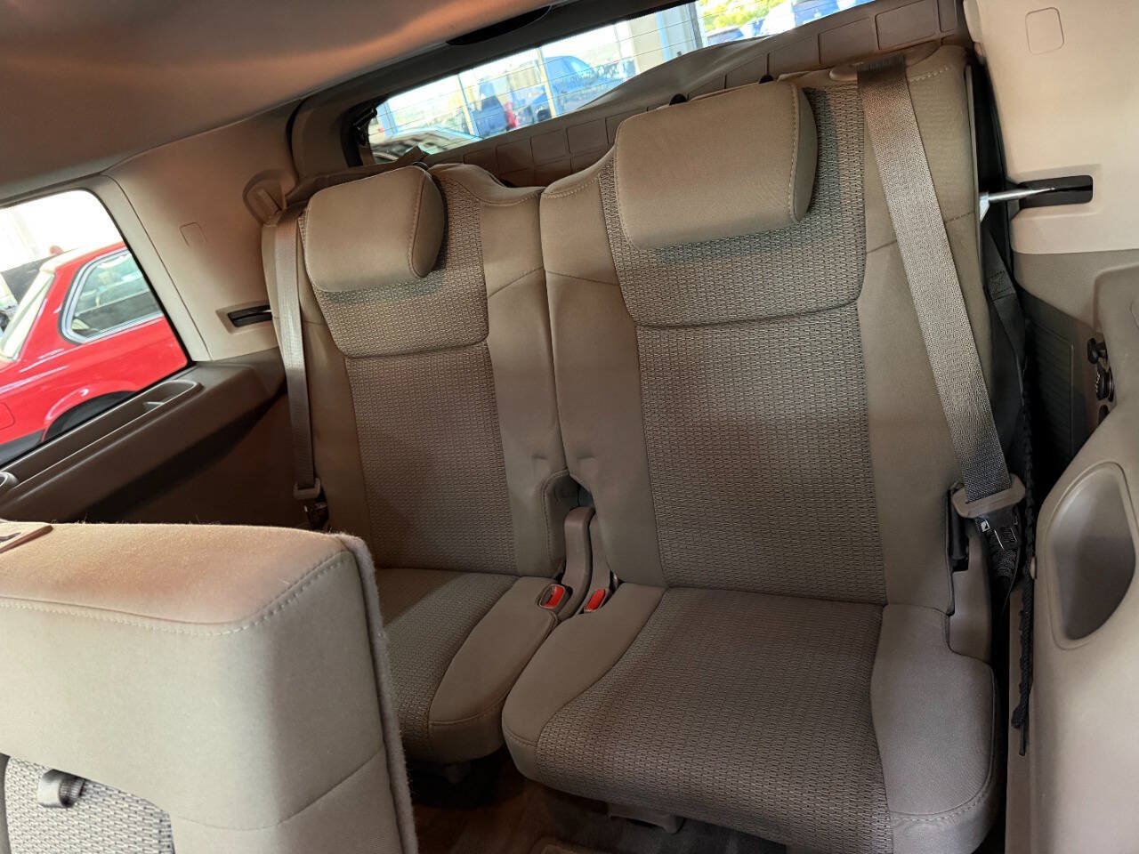 Used 2007 Jeep Commander Sport AWD/4WD image 14