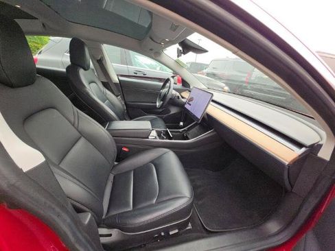 Used 2018 Tesla Model 3 Long Range AWD/4WD image 8