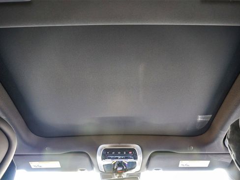 New 2025 Mercedes-Benz S 580 4MATIC Sedan image 16