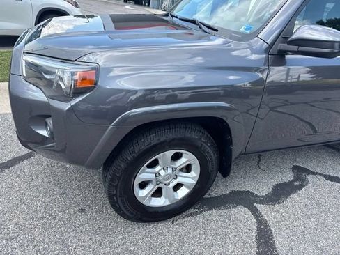 Used 2023 Toyota 4Runner SR5 AWD/4WD image 3