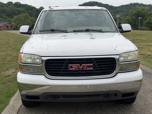 Used 2004 GMC Yukon SLE AWD/4WD image 5