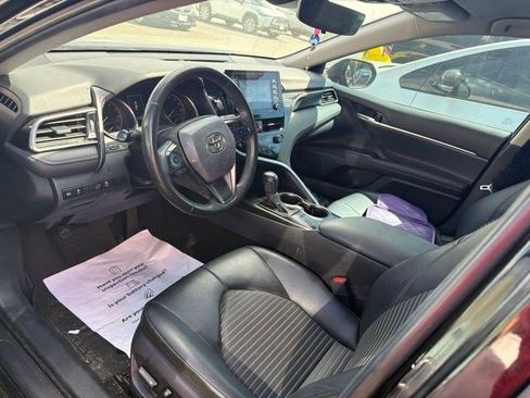 Used 2024 Toyota Camry SE FWD image 12