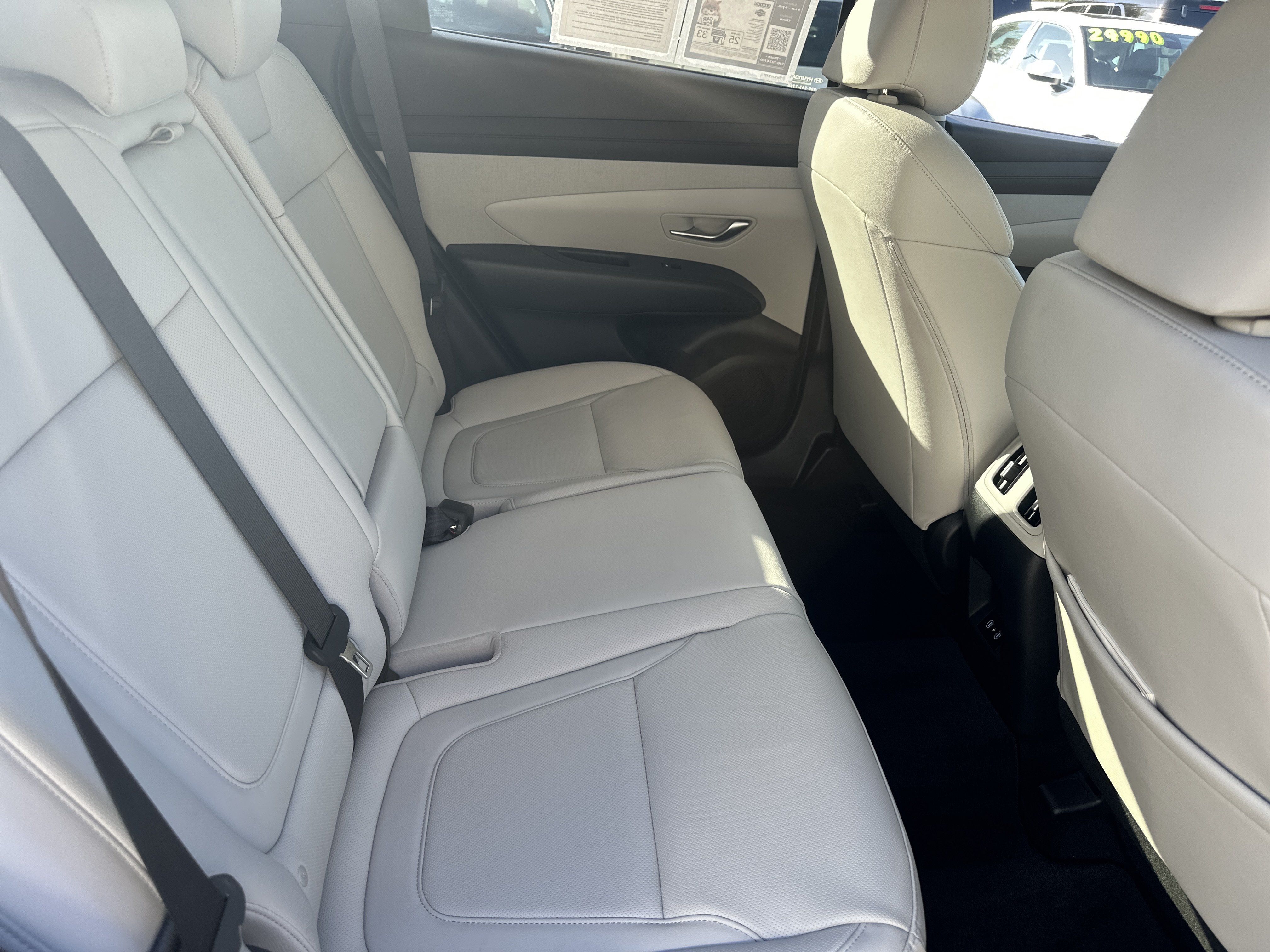 Used 2025 Hyundai Tucson SEL FWD image 14