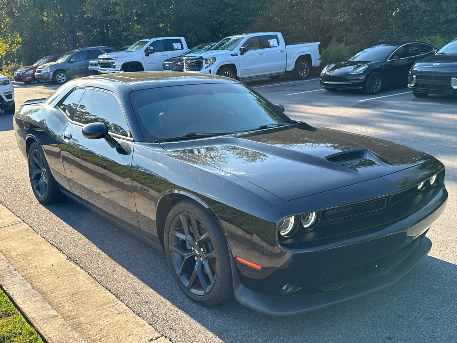 Used 2023 Dodge Challenger R/T w/ Plus Package RWD image 3