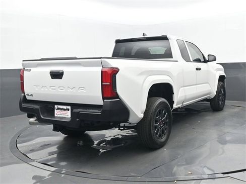 Used 2024 Toyota Tacoma SR image 20