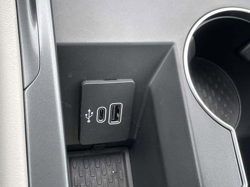 New 2026 Lincoln Nautilus Reserve image 26