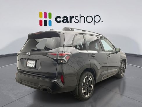 Used 2025 Subaru Forester Limited AWD/4WD image 5