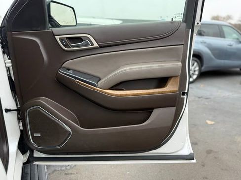 Used 2019 GMC Yukon XL Denali w/ Denali Ultimate Package image 21