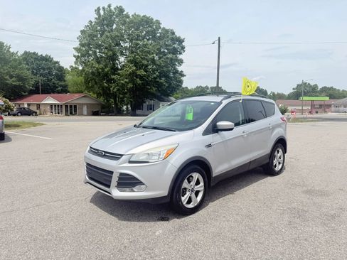 Used 2013 Ford Escape SE AWD/4WD image 1