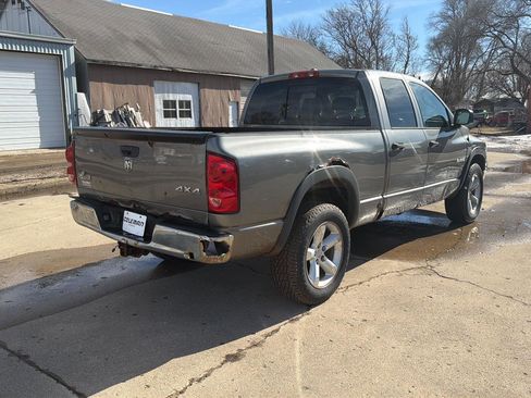 Used 2008 Dodge Ram 1500 Truck SLT image 5