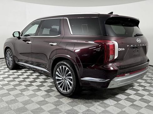 Used 2023 Hyundai Palisade Calligraphy image 7