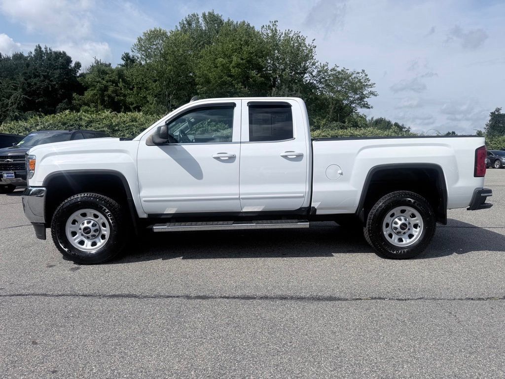 Used 2015 GMC Sierra 2500 SLE w/ SLE Preferred Package AWD/4WD image 3
