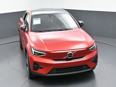 Used 2023 Volvo C40 P8 Recharge Ultimate AWD/4WD image 38