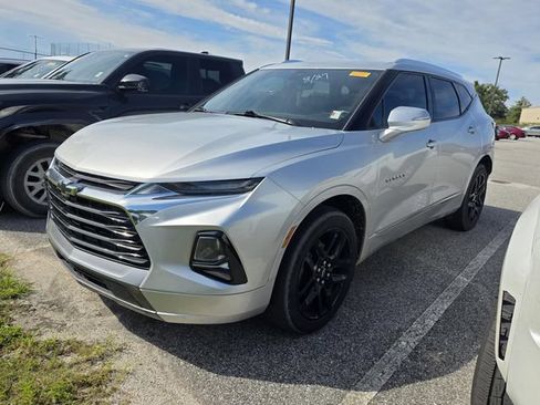 Used 2020 Chevrolet Blazer Premier w/ Driver Confidence II Package FWD image 14