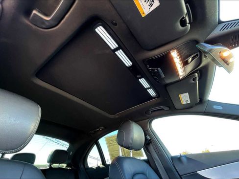 Used 2021 Mercedes-Benz C 300 Sedan image 13