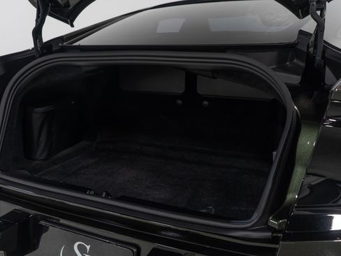 Used 2025 Aston Martin Vanquish image 76