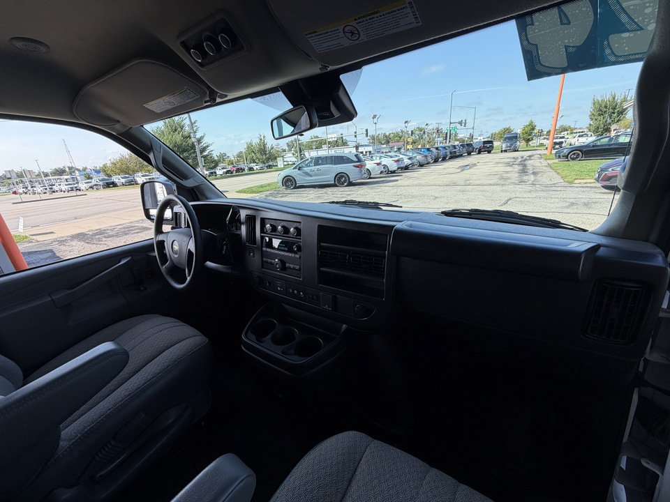 Used 2024 Chevrolet Express 3500 LT w/ LT Preferred Equipment Group RWD image 20