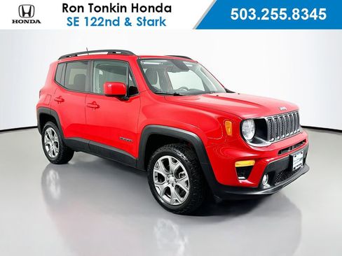 Used 2019 Jeep Renegade Latitude w/ Popular Equipment Group image 1