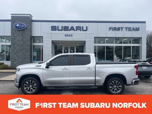 Used 2021 Chevrolet Silverado 1500 RST image 1